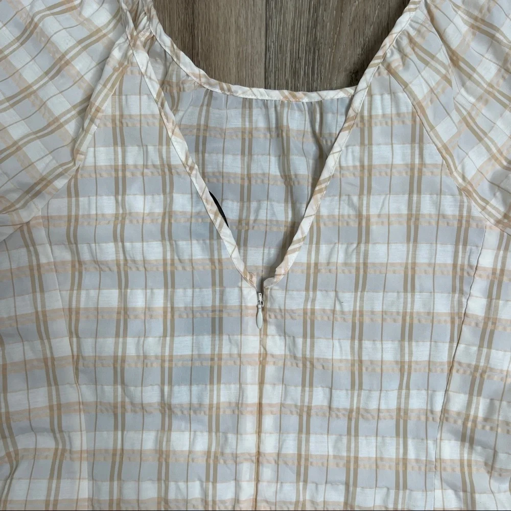 J. Crew V-back Puff-sleeve Top in Textured Plaid Size 2 NWT